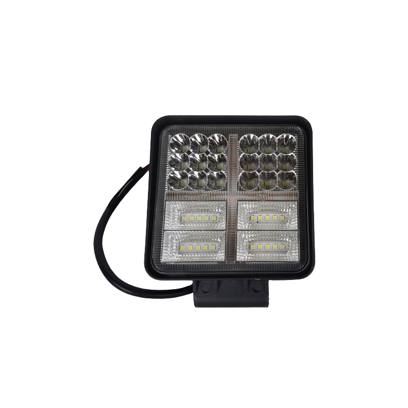 Lampa robocza diodowa kwadratowa 38 led 0,5W 21W 12V 24V AK 02-320_Agroskład